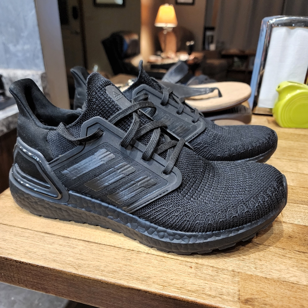 Adidas womens Ultra Boost 20
